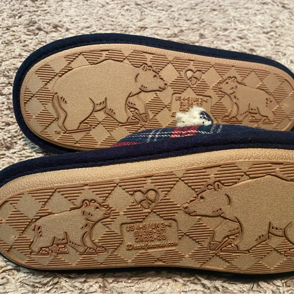 Lil‎ Bear Youth Slippers NWOT